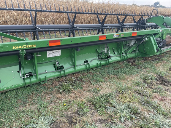 2017 John Deere 645FD Header Combine