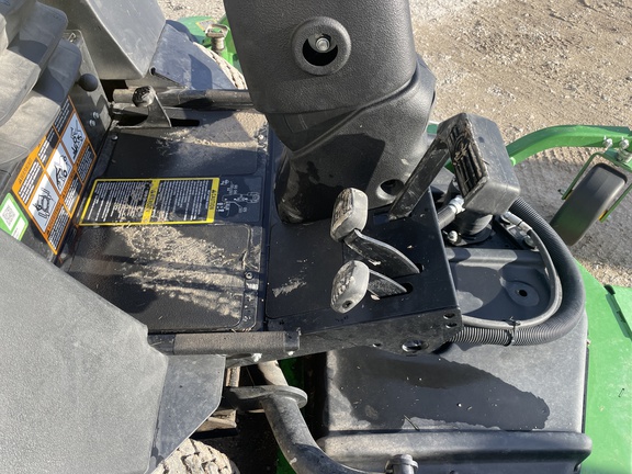 2023 John Deere 1600 Series III Mower/Front Deck