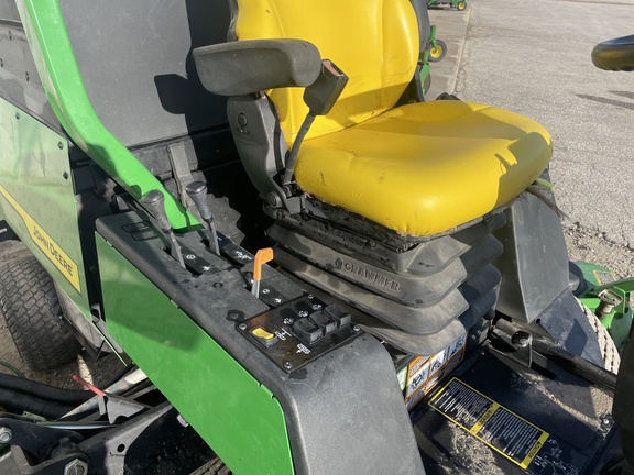 2023 John Deere 1600 Series III Mower/Front Deck