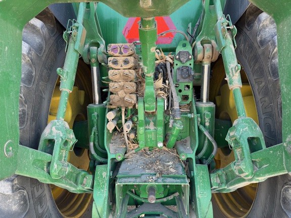 2011 John Deere 8360R Tractor