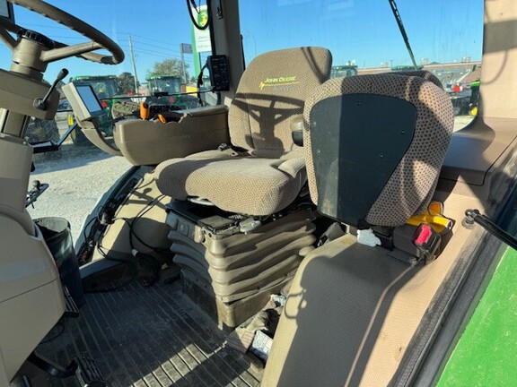 2011 John Deere 8360R Tractor