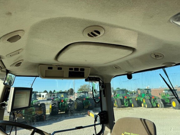 2011 John Deere 8360R Tractor