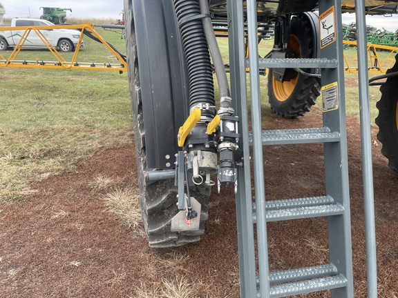 2021 Hagie STS12 Sprayer/High Clearance