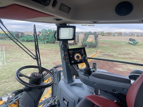 2021 Hagie STS12 Sprayer/High Clearance