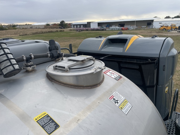 2021 Hagie STS12 Sprayer/High Clearance