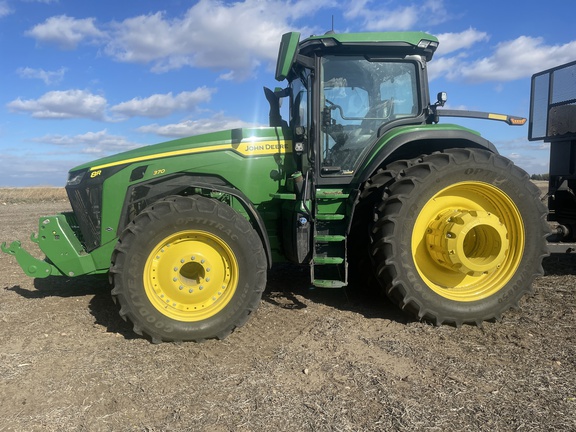 2023 John Deere 8R 370 Tractor