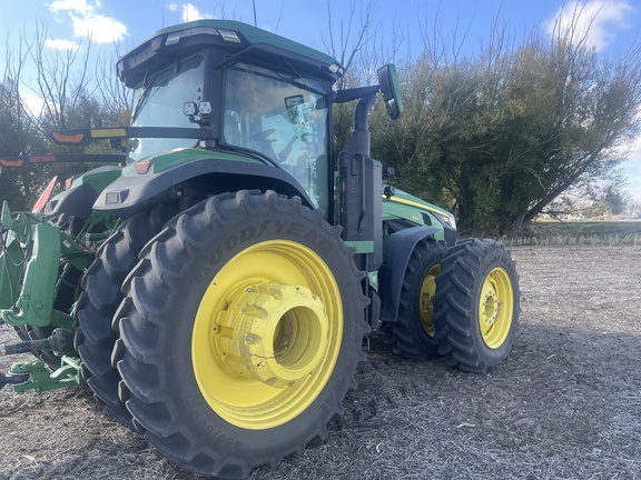 2023 John Deere 8R 370 Tractor