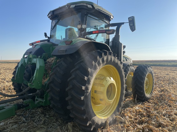 2023 John Deere 8R 410 Tractor
