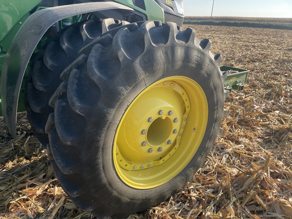 2023 John Deere 8R 410 Tractor