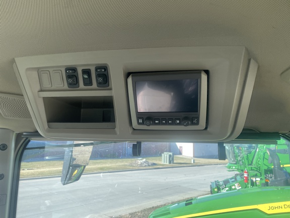 2023 John Deere 8R 410 Tractor