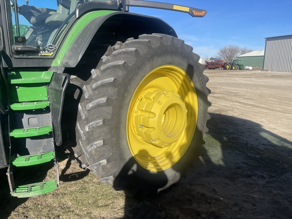 2023 John Deere 8R 410 Tractor