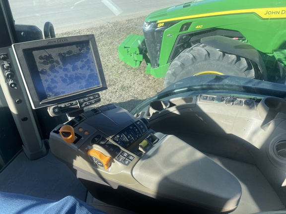 2023 John Deere 8R 410 Tractor