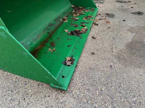 2024 John Deere 620R Loader