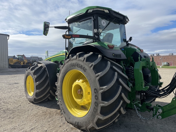 2022 John Deere 8R 410 Tractor