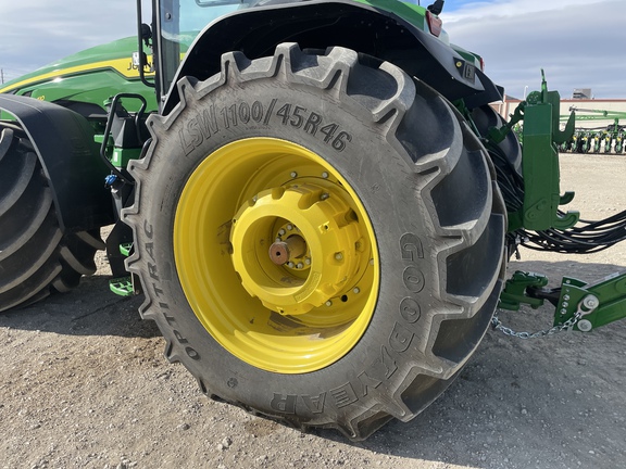 2022 John Deere 8R 410 Tractor