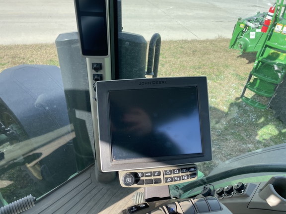 2022 John Deere 8R 410 Tractor