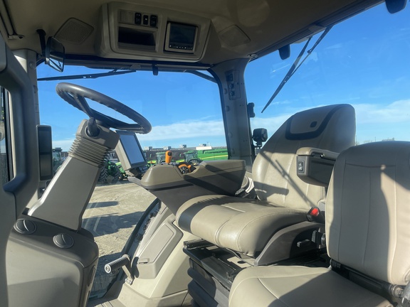 2022 John Deere 8R 410 Tractor