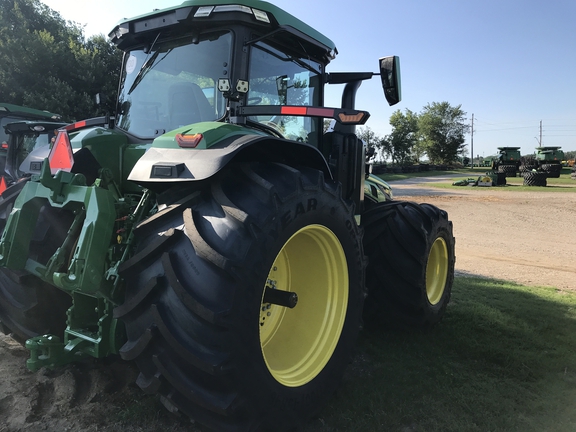 2023 John Deere 8R 410 Tractor