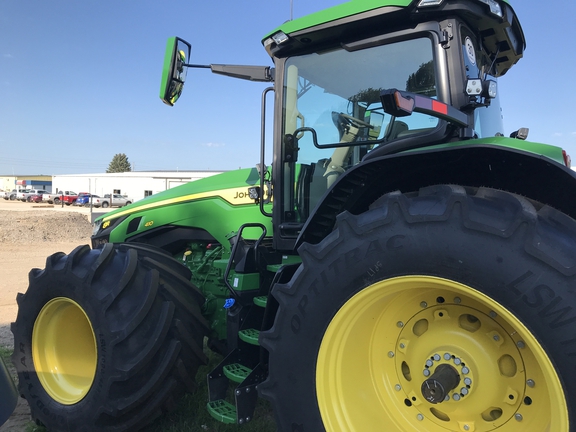 2023 John Deere 8R 410 Tractor