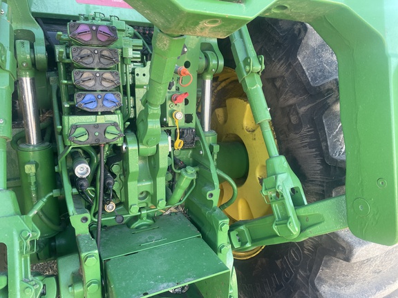 2023 John Deere 8R 410 Tractor