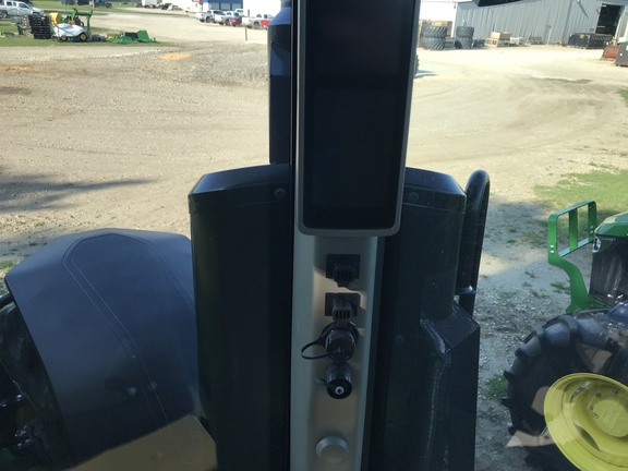 2023 John Deere 8R 410 Tractor