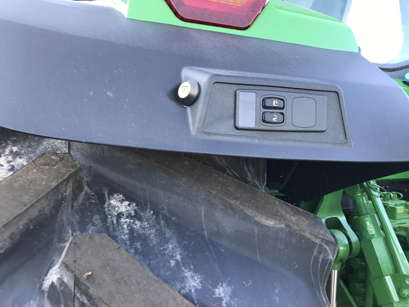 2023 John Deere 8R 410 Tractor