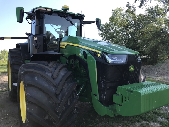 2023 John Deere 8R 410 Tractor
