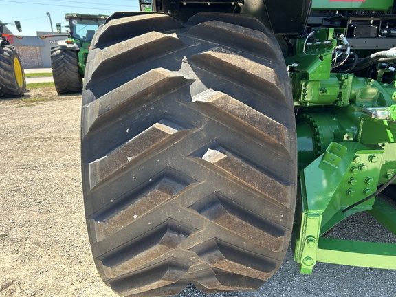 2025 John Deere 9RT 590 Tractor Rubber Track