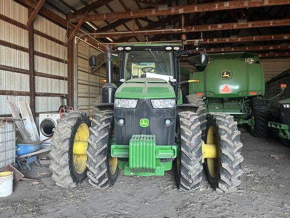 2013 John Deere 8285R Tractor