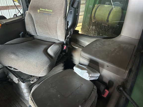 2013 John Deere 8285R Tractor