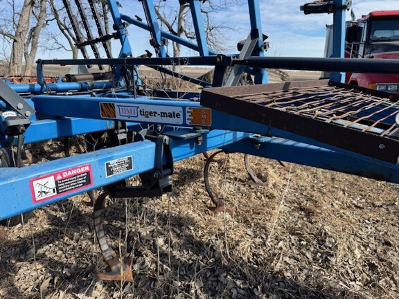 DMI TM-32 Field Cultivator