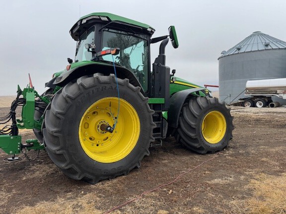 2023 John Deere 8R 410 Tractor