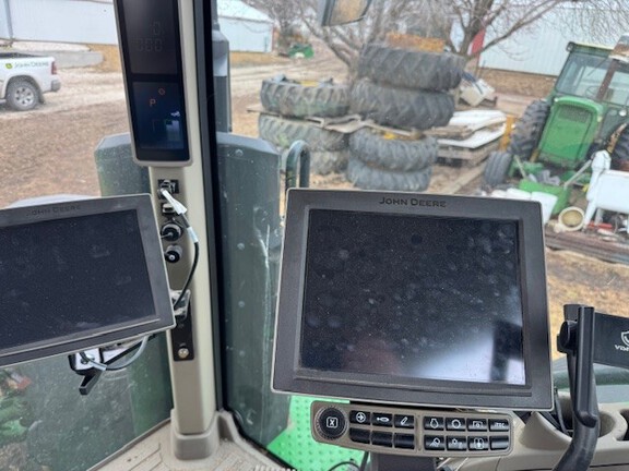 2023 John Deere 8R 410 Tractor