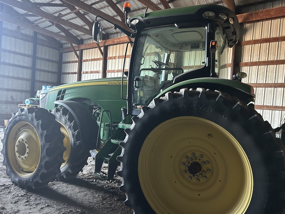 2013 John Deere 8285R Tractor