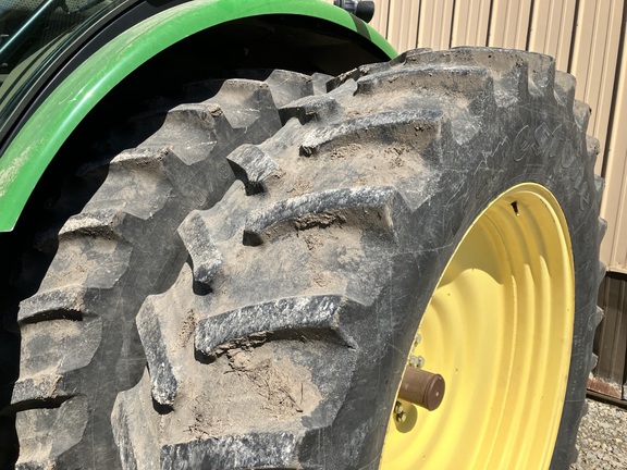 2013 John Deere 8285R Tractor