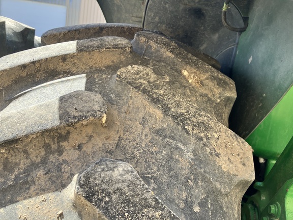 2013 John Deere 8285R Tractor