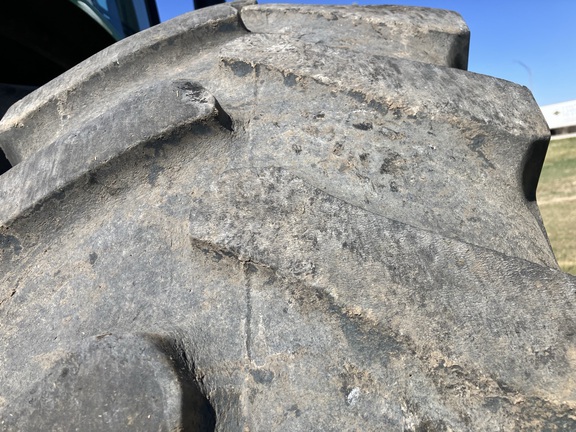 2013 John Deere 8285R Tractor