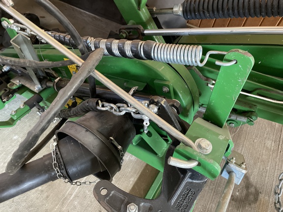 2017 Frontier SB3106 Attachments