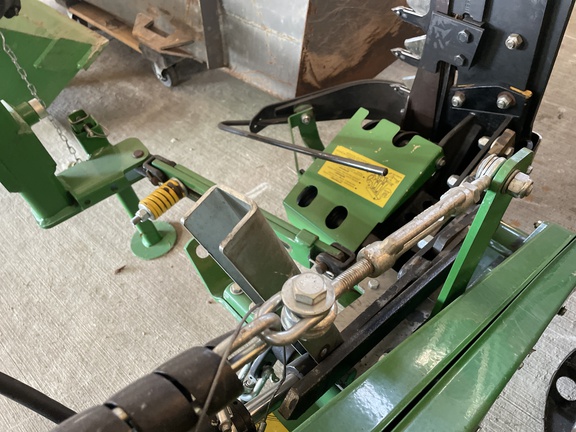 2017 Frontier SB3106 Attachments