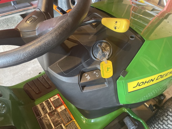 2023 John Deere S220 Garden Tractor