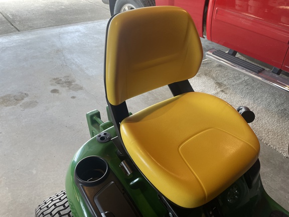 2023 John Deere S220 Garden Tractor