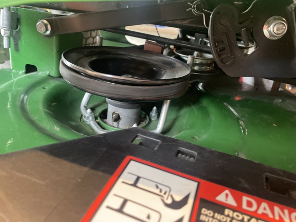 2023 John Deere S220 Garden Tractor