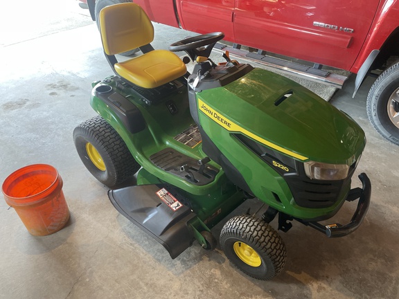 2023 John Deere S220 Garden Tractor