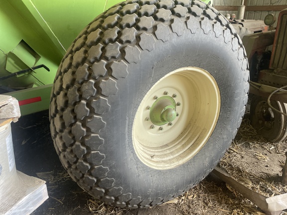 Parker 710 Grain Cart