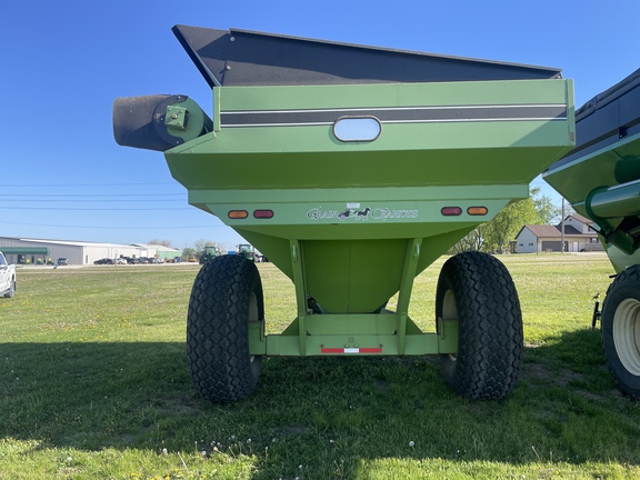 Parker 710 Grain Cart