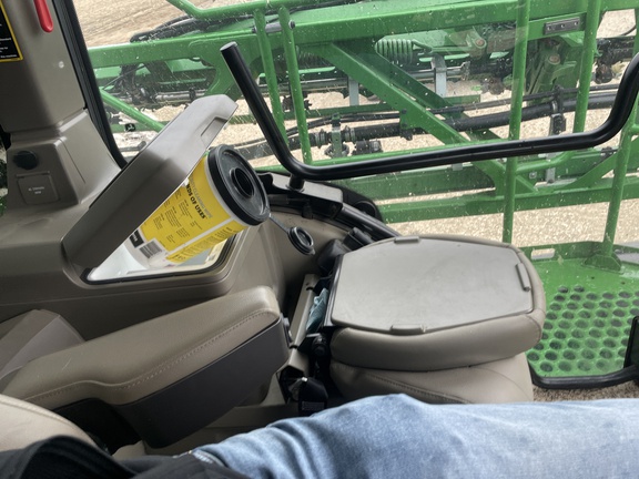 2024 John Deere 616R Sprayer/High Clearance