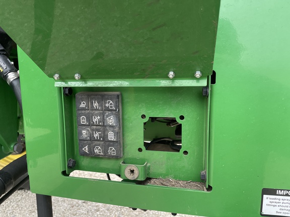 2024 John Deere 616R Sprayer/High Clearance