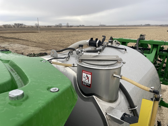 2024 John Deere 616R Sprayer/High Clearance