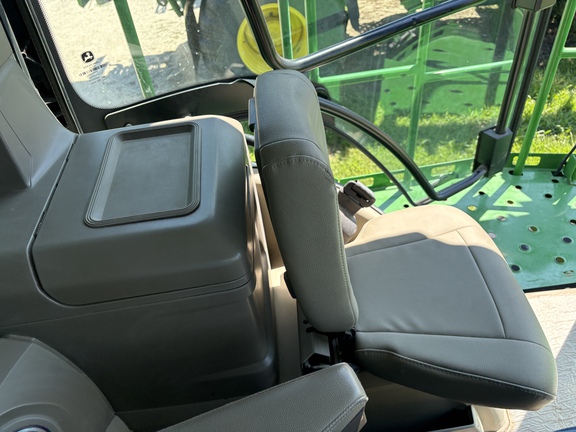 2024 John Deere 800R Misc