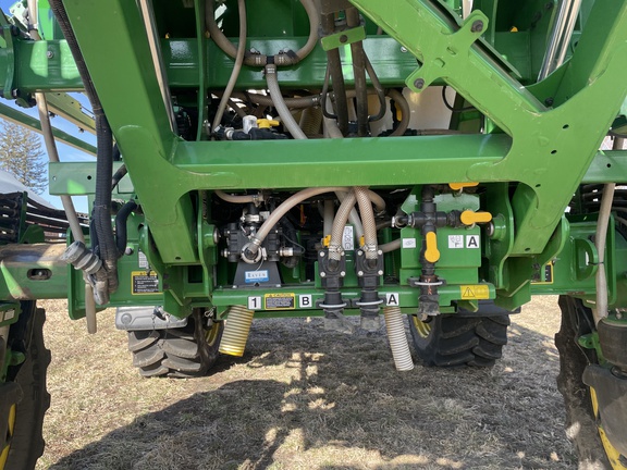 2024 John Deere 612R Sprayer/High Clearance